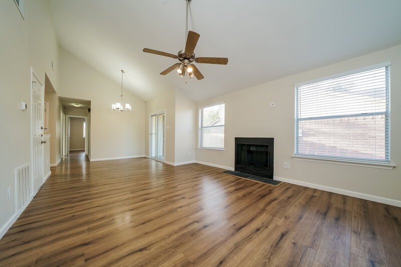 1,805/Mo, 6732 Woodsmoke Way Fort Worth, TX 76137 Misc View 3