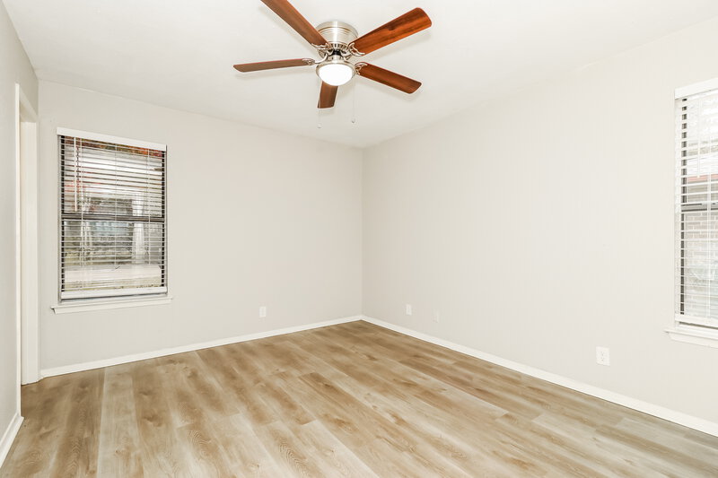 1,790/Mo, 721 Oak Grove Ln Royse City, TX 75189 Main Bedroom View