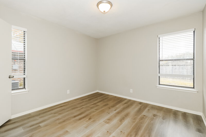 1,790/Mo, 721 Oak Grove Ln Royse City, TX 75189 Bedroom View 2