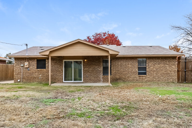 1,790/Mo, 721 Oak Grove Ln Royse City, TX 75189 Rear View