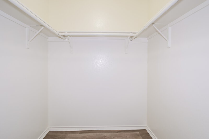 2,060/Mo, 732 Granite Ridge Dr Fort Worth, TX 76179 Amenities View