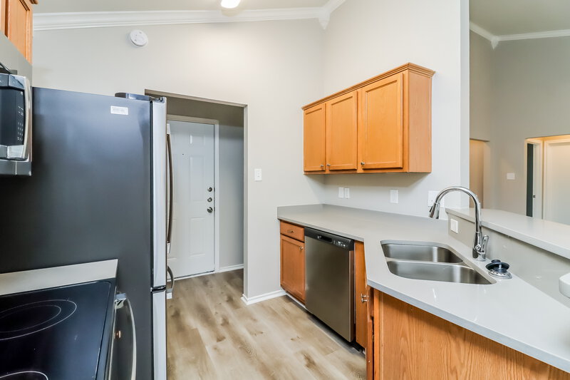 2,180/Mo, 2105 Pacino Dr Fort Worth, TX 76134 Kitchen View 2