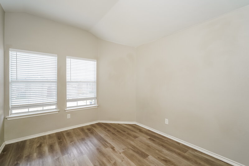 1,940/Mo, 2105 Pacino Dr Fort Worth, TX 76134 Bedroom View