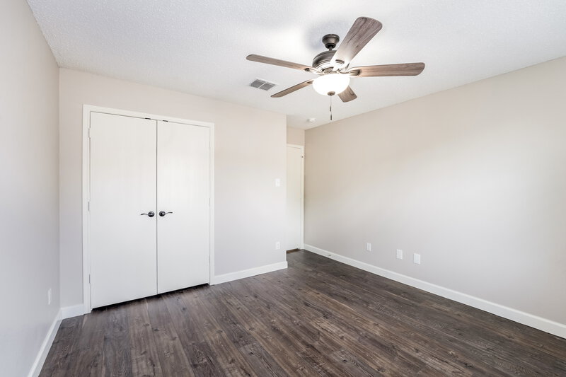 2,215/Mo, 1216 Beatty Dr Cedar Hill, TX 75104 Main Bedroom View