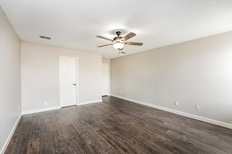 2,215/Mo, 1216 Beatty Dr Cedar Hill, TX 75104 Bedroom View