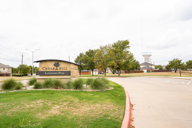 2,215/Mo, 1216 Beatty Dr Cedar Hill, TX 75104 Amenity View