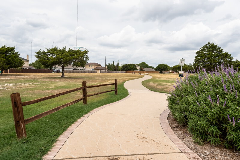2,215/Mo, 1216 Beatty Dr Cedar Hill, TX 75104 Amenity View 5