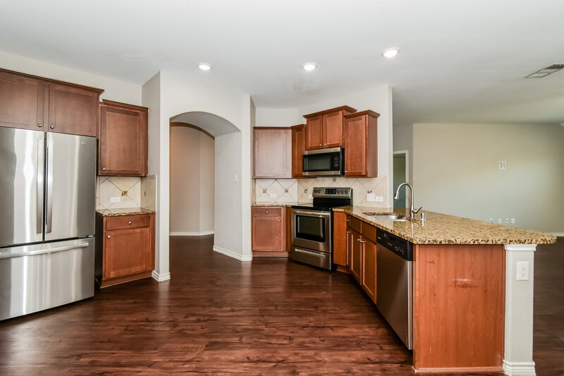 2,285/Mo, 3136 Honeycomb Way Royse City, TX 75189 Kitchen View