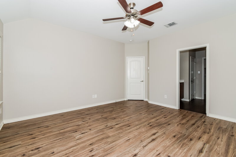 2,285/Mo, 3136 Honeycomb Way Royse City, TX 75189 Main Bedroom View 2
