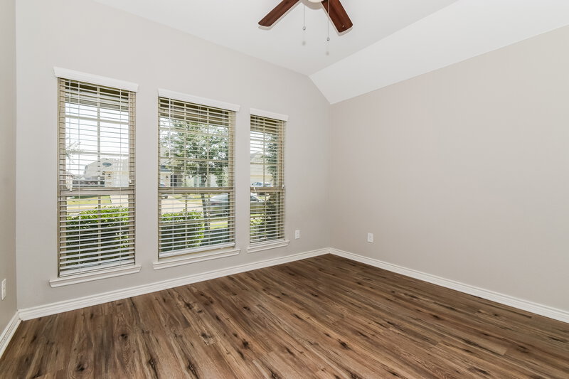 2,285/Mo, 3136 Honeycomb Way Royse City, TX 75189 Bedroom View