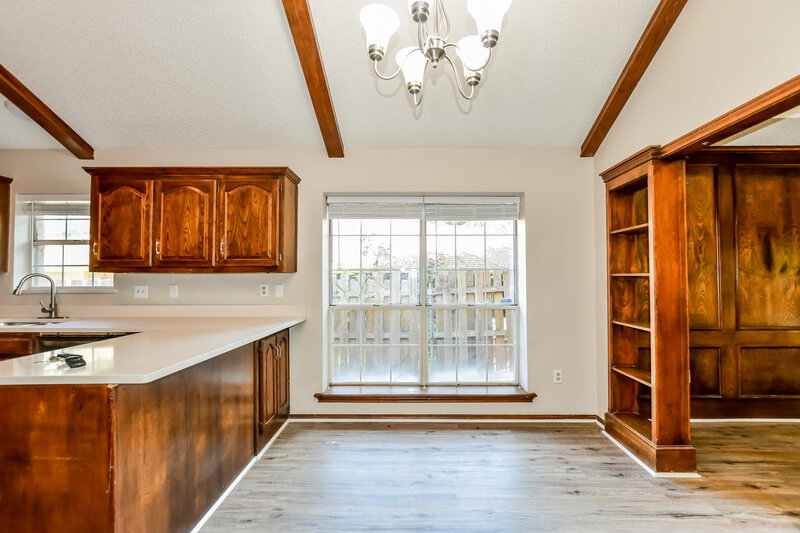 2,485/Mo, 712 Creek Tree Dr Desoto, TX 75115 Breakfast Nook View