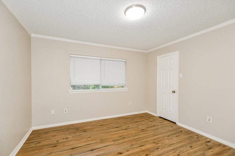 2,485/Mo, 712 Creek Tree Dr Desoto, TX 75115 Bedroom View 2