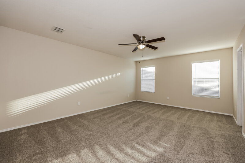 1,875/Mo, 1316 Hazelnut Dr Fort Worth, TX 76140 Main Bedroom View