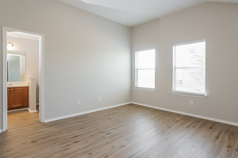 2,785/Mo, 1829 Serena Dr Lancaster, TX 75134 Main Bedroom View 2