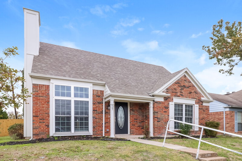 2,035/Mo, 427 Chancellorsville Dr Mesquite, TX 75149 Front View