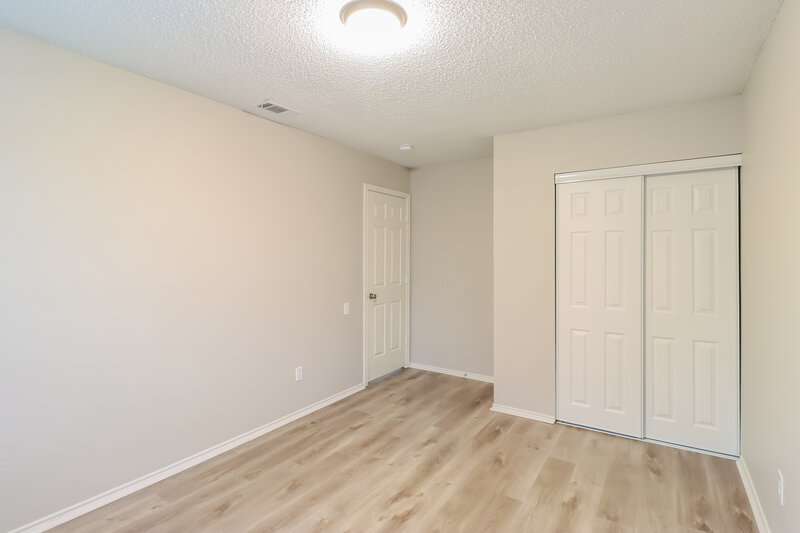 2,035/Mo, 427 Chancellorsville Dr Mesquite, TX 75149 Bedroom View 2