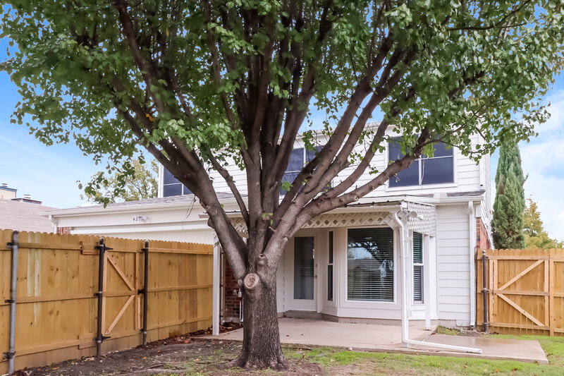 2,035/Mo, 427 Chancellorsville Dr Mesquite, TX 75149 Rear View