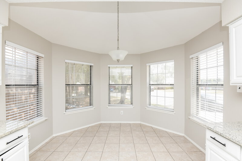 2,255/Mo, 5016 Santa Fe Ct Arlington, TX 76017 Dining Room View 2