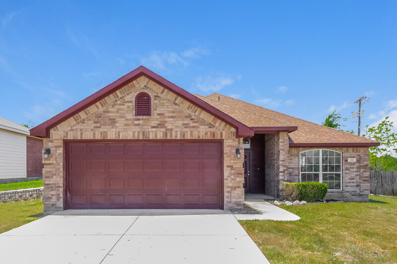 2,210/Mo, 310 Jennie Marie Cir Ferris, TX 75125 External View