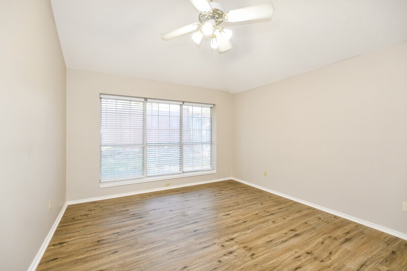 2,125/Mo, 428 Loma Alta Dr Mesquite, TX 75150 Main Bedroom View