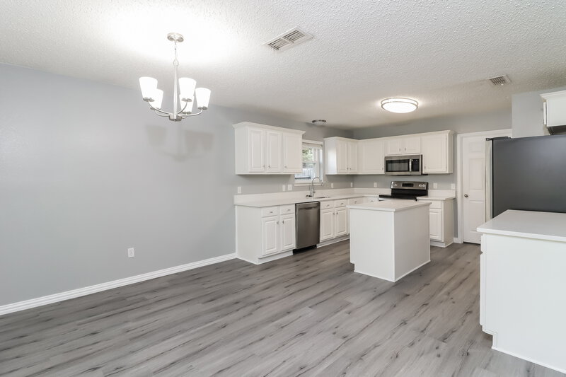 2,605/Mo, 3985 Miami Springs Dr Fort Worth, TX 76123 Dining Room View