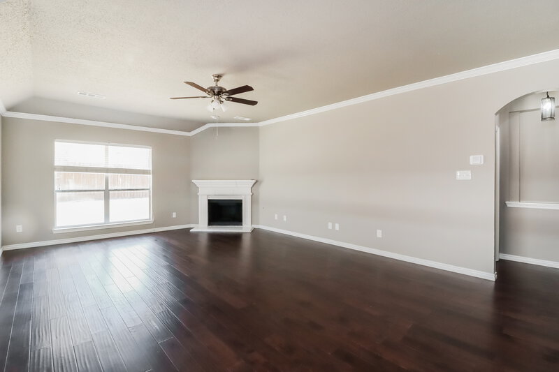 2,710/Mo, 8509 Viridian Ln Fort Worth, TX 76123 Living Room View 3