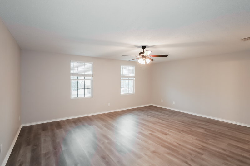 2,125/Mo, 1624 Arbuckle Dr Justin, TX 76247 Main Bedroom View