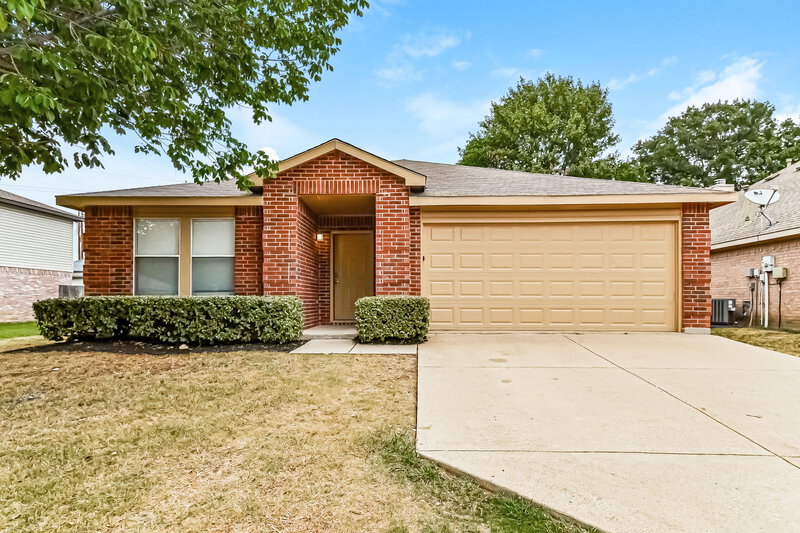 2,100/Mo, 8117 Montecito Dr Denton, TX 76210 External View