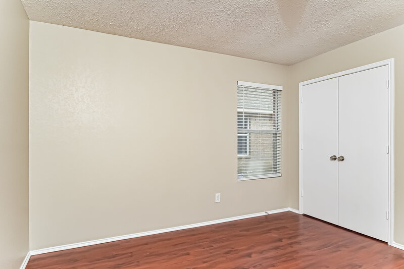 2,100/Mo, 8117 Montecito Dr Denton, TX 76210 Bedroom View 2