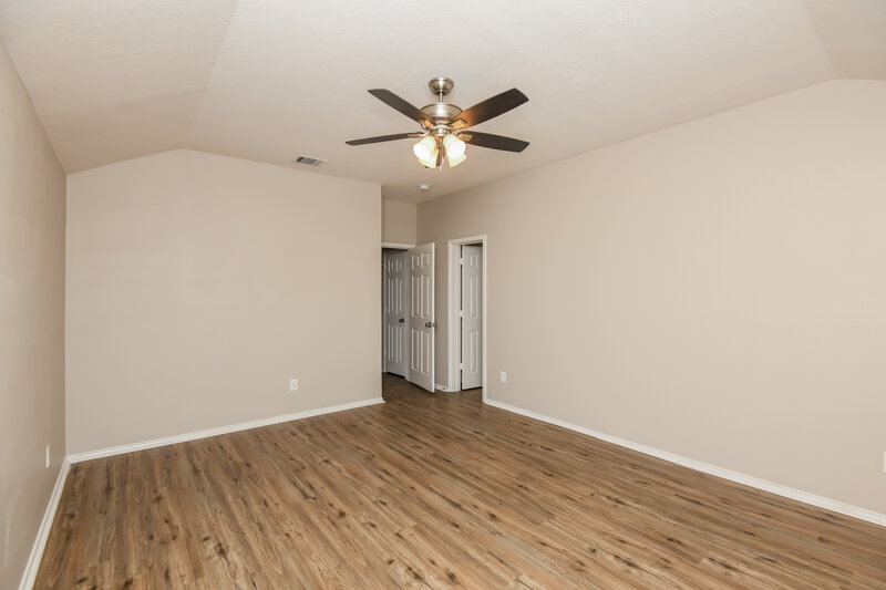2,530/Mo, 1124 Brown Crest Rd Burleson, TX 76028 Main Bedroom View 2