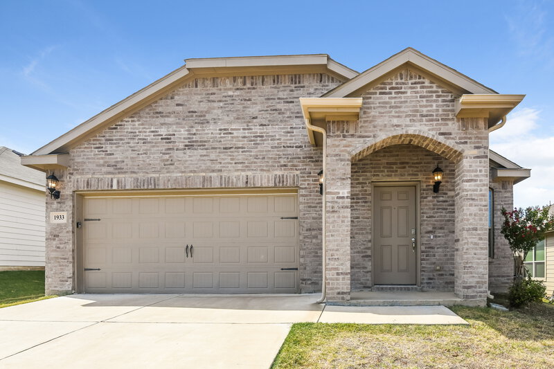 3,040/Mo, 1933 Belshire Ct Fort Worth, TX 76140 External View
