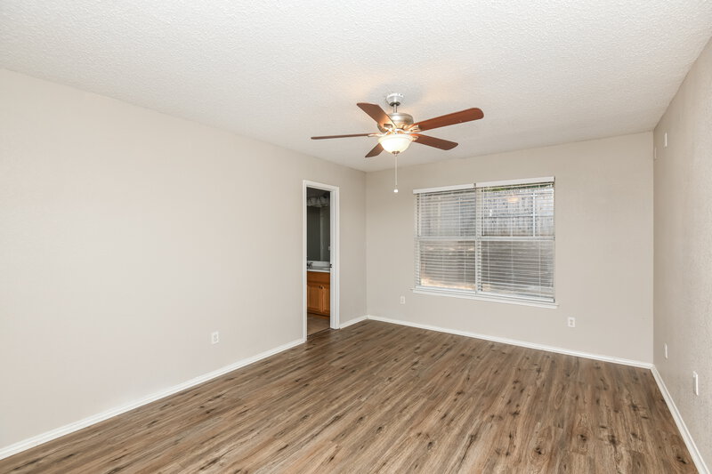 2,320/Mo, 5821 Clarion Trl Arlington, TX 76017 Main Bedroom View