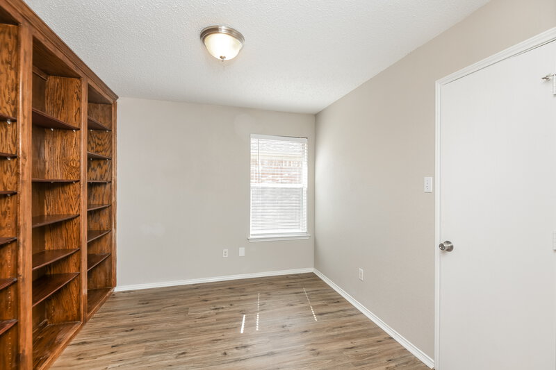 2,320/Mo, 5821 Clarion Trl Arlington, TX 76017 Bedroom View