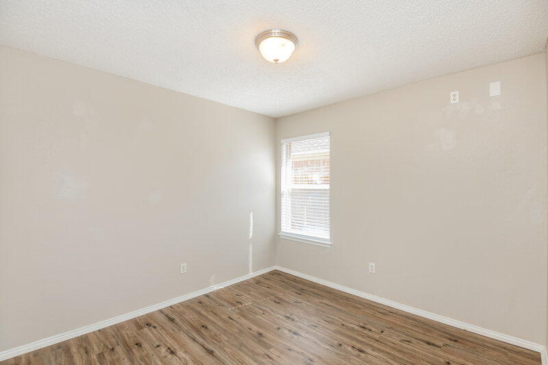 2,320/Mo, 5821 Clarion Trl Arlington, TX 76017 Bedroom View 2