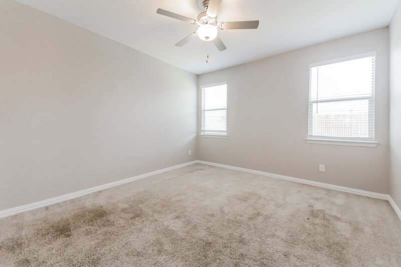 1,950/Mo, 1216 Sequoia Ln Princeton, TX 75407 Main Bedroom View 2