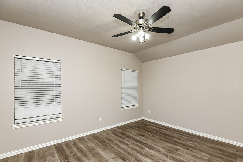 2,305/Mo, 2856 Pacifico Way Fort Worth, TX 76111 Main Bedroom View