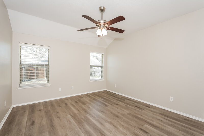 1,905/Mo, 1024 Brown Crest Rd Burleson, TX 76028 Main Bedroom View