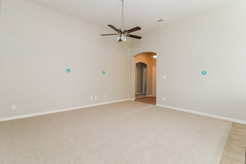 2,450/Mo, 7105 Mohegan Dr Fort Worth, TX 76179 Living Room View
