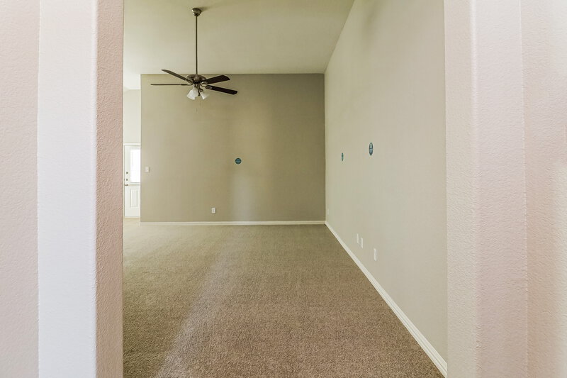 2,450/Mo, 7105 Mohegan Dr Fort Worth, TX 76179 Foyer View