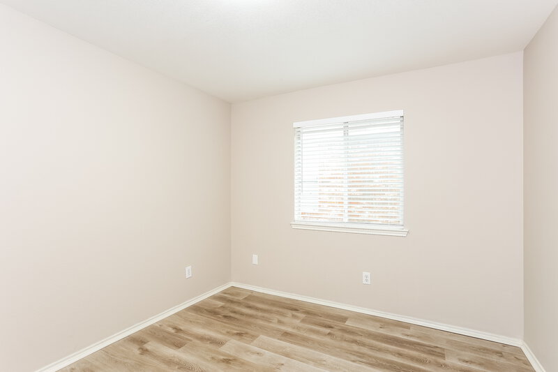 2,400/Mo, 2922 Midbury Dr Lancaster, TX 75134 Bedroom View 2