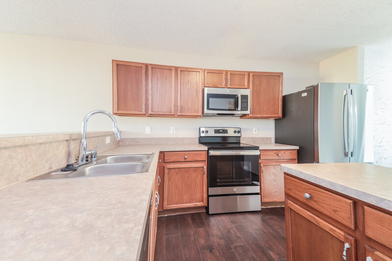 1,960/Mo, 1537 Warrington Way Forney, TX 75126 Kitchen View 2