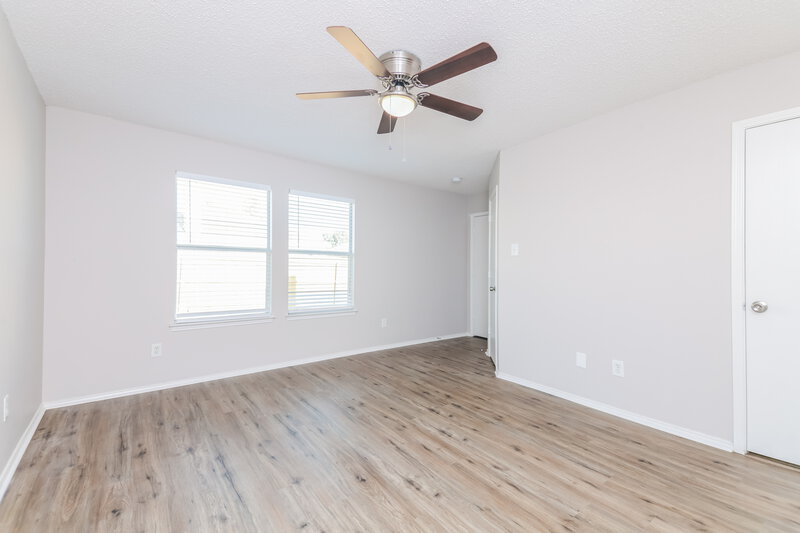 1,960/Mo, 1537 Warrington Way Forney, TX 75126 Main Bedroom View 2