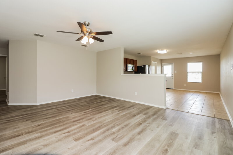 2,345/Mo, 14124 Zavala Trl Haslet, TX 76052 Living Room View 2