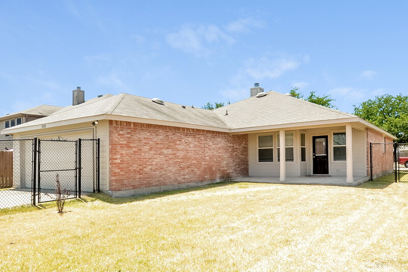 2,070/Mo, 1620 Logan Dr Royse City, TX 75189 Misc View 16
