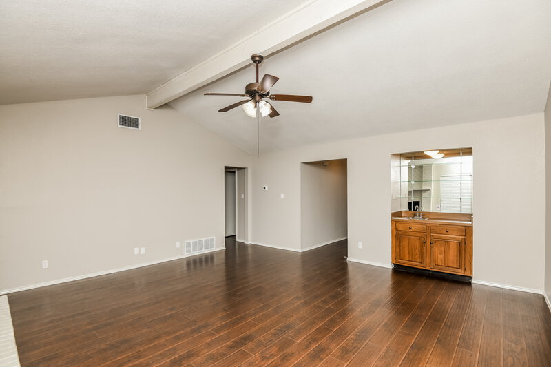 2,365/Mo, 2509 Hallmark St Grand Prairie, TX 75052 Living Room View