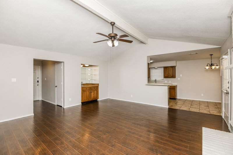 2,365/Mo, 2509 Hallmark St Grand Prairie, TX 75052 Living Room View 3