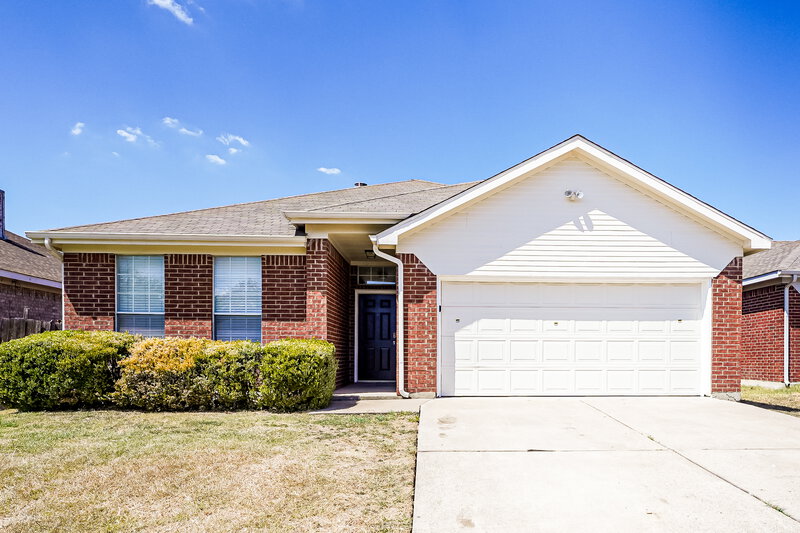 2,070/Mo, 7213 Park Creek Cir W Fort Worth, TX 76137 External View