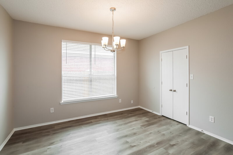 2,175/Mo, 7213 Park Creek Cir W Fort Worth, TX 76137 Dining Room View