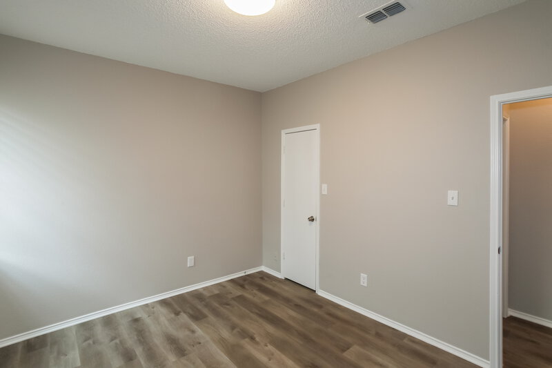 2,175/Mo, 7213 Park Creek Cir W Fort Worth, TX 76137 Bedroom View 2