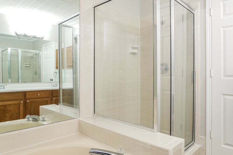 2,665/Mo, 1378 Chinaberry Dr Lewisville, TX 75077 Main Bathroom View 2